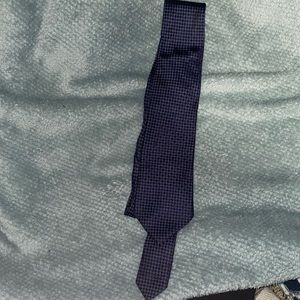 Purple Armani collezioni tie100% silk